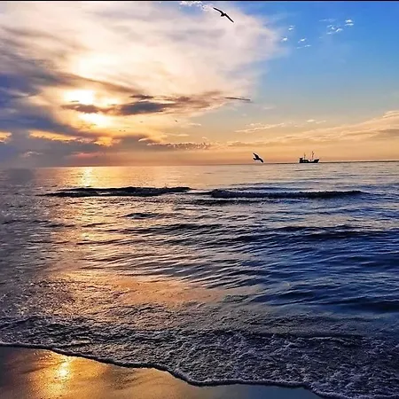 Polnische Ostsee Mit Kamin 別荘