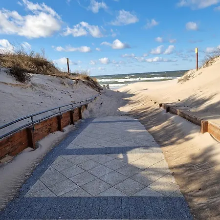 Polnische Ostsee Mit Kamin Casa de Férias Sieroslaw (Kamien)